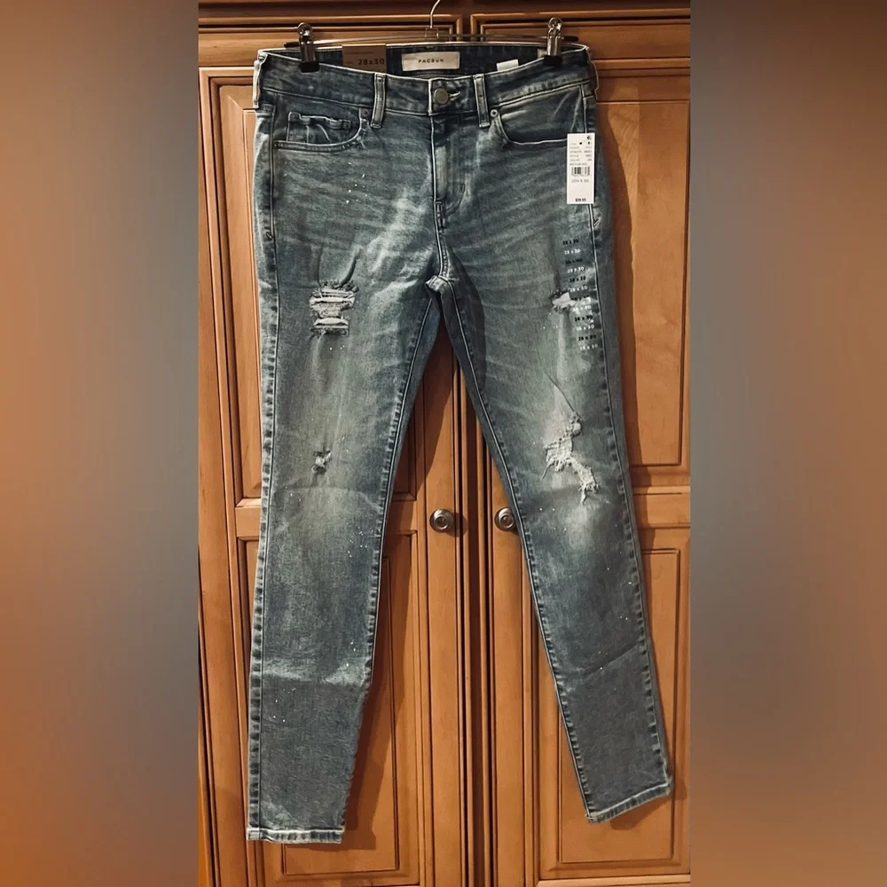 NWT Pacsun Stacked Skinny Paint Splatter Distressed Jeans